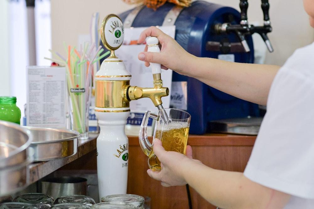 波尔图酒店 扎达尔 外观 照片